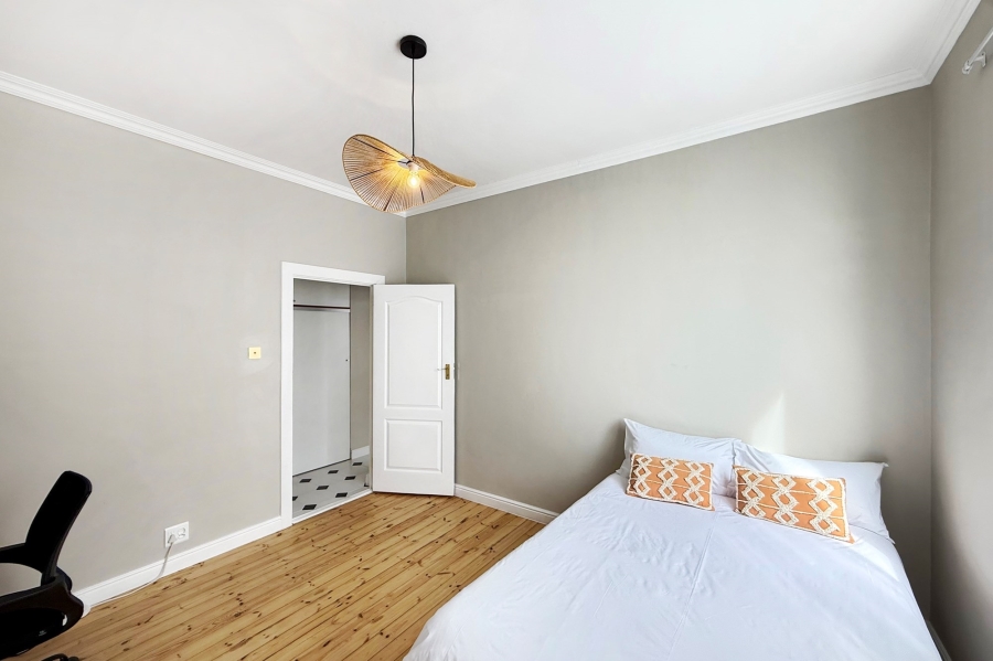 To Let 2 Bedroom Property for Rent in Sea Point Western Cape